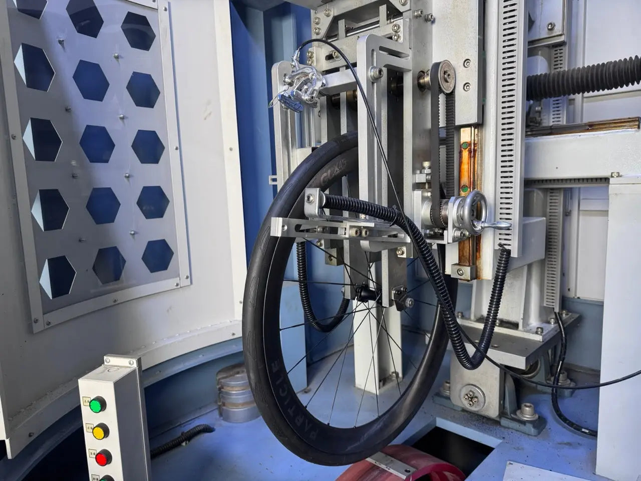 carbon wheel testing